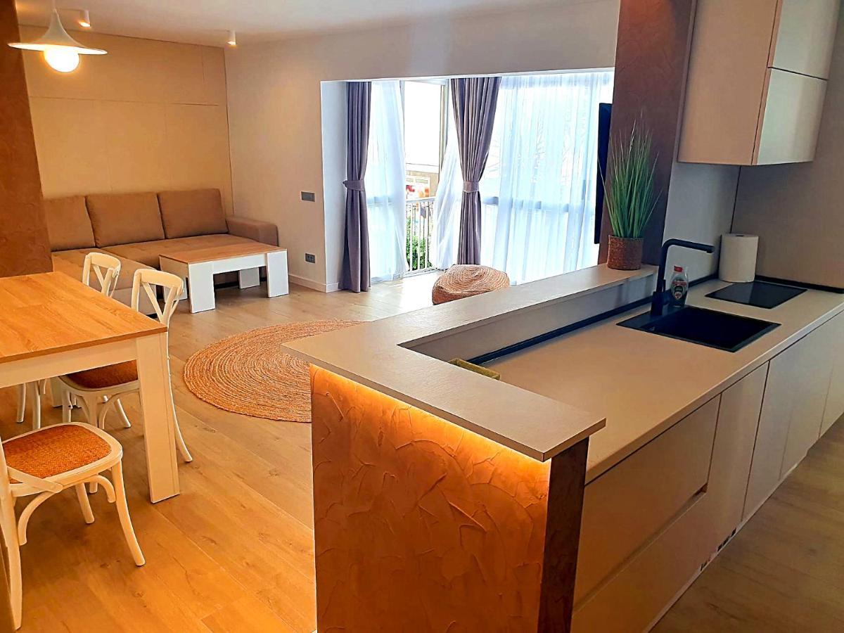 First Line Beach Beautiful Two Bedrooms Benidorm Buitenkant foto