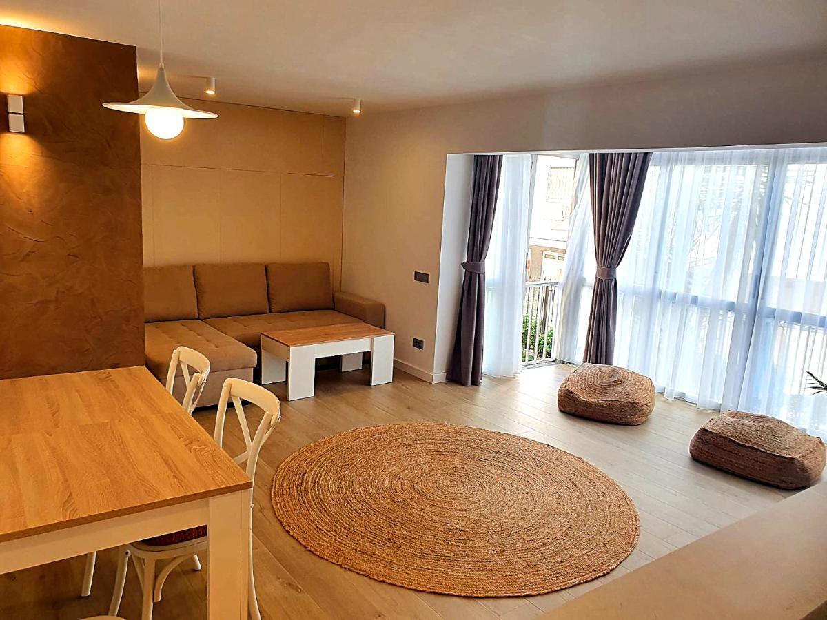 First Line Beach Beautiful Two Bedrooms Benidorm Buitenkant foto